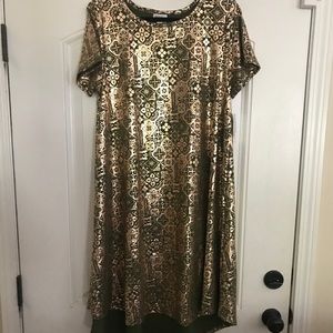 LulaRoe Elegant Carly